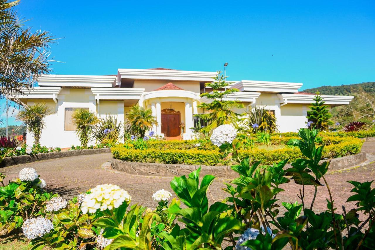 Poas Paradise Bed & Breakfast Poasito Ngoại thất bức ảnh