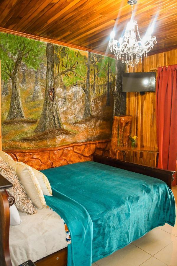 Poas Paradise Bed & Breakfast Poasito Ngoại thất bức ảnh