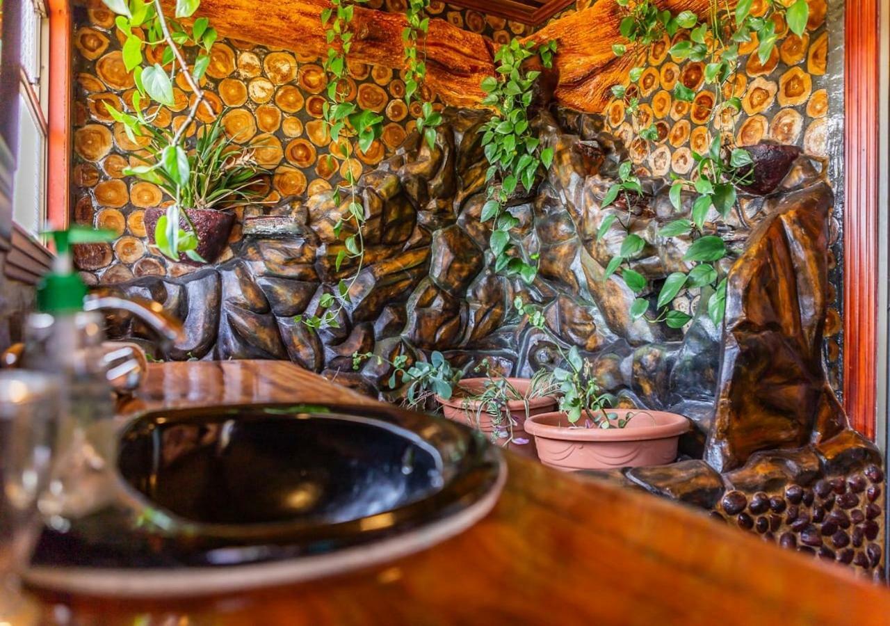 Poas Paradise Bed & Breakfast Poasito Ngoại thất bức ảnh