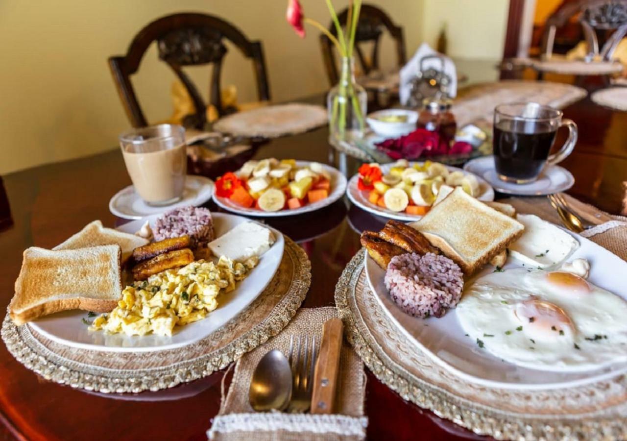 Poas Paradise Bed & Breakfast Poasito Ngoại thất bức ảnh